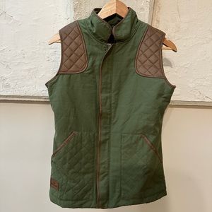 Men’s medium vest - new with tags